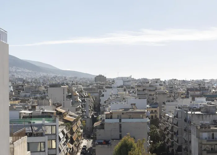 Renovated 3 Bedroom Apt With Acropolis View