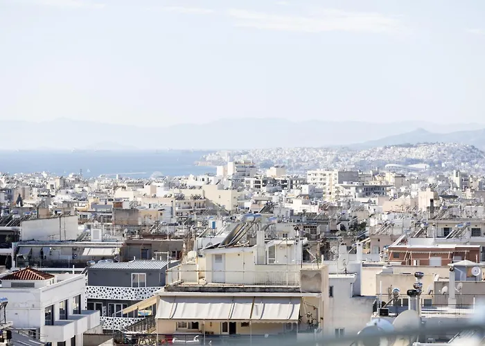 Renovated 3 Bedroom Apt With Acropolis View